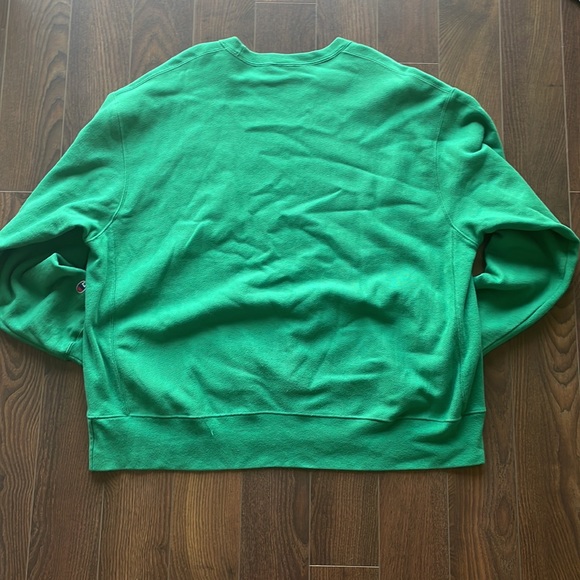 Champion sweater, feel free to contact me to ask questions or Offer :) - Picture 4 of 4